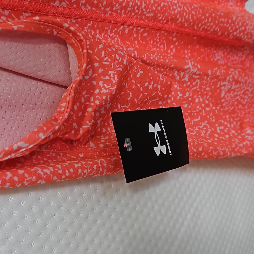 3 for $15 NWT Under Armour HeatGear Armour Racer Tank - Picture 6 of 9